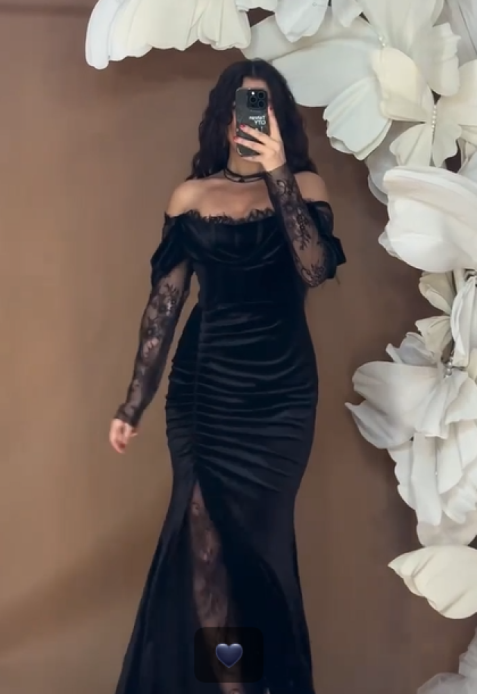 فستان سهره اللون اسود  مخمل  دانتيل من متجر جوهره FH