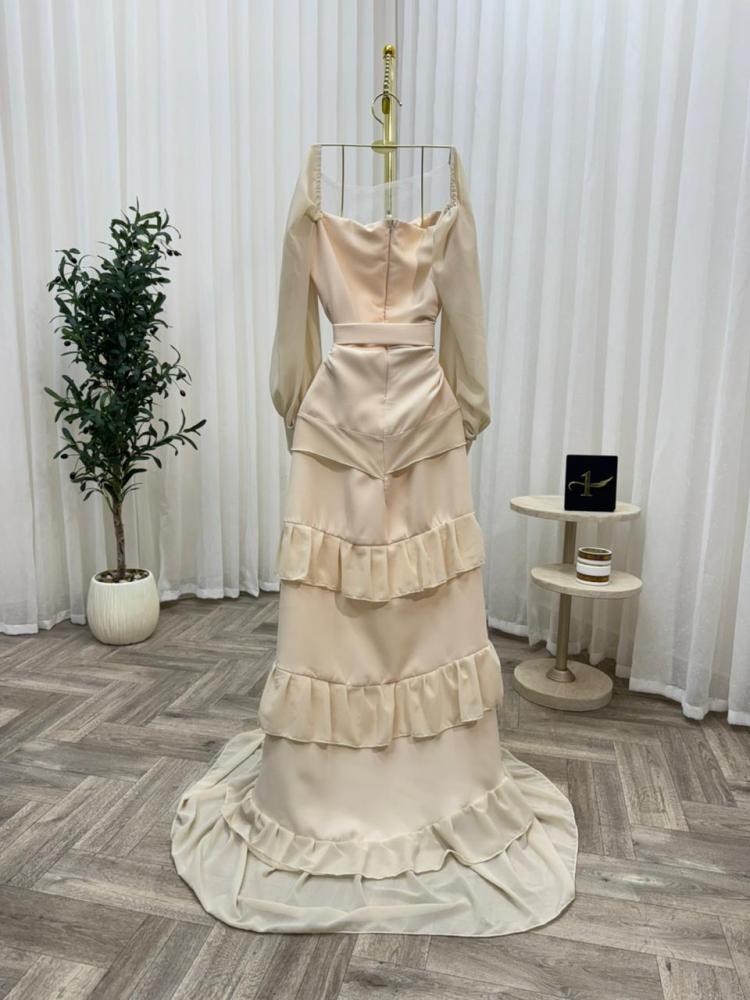 Evening dress in beige Barbie color with layered chiffon from Jawhara store NO