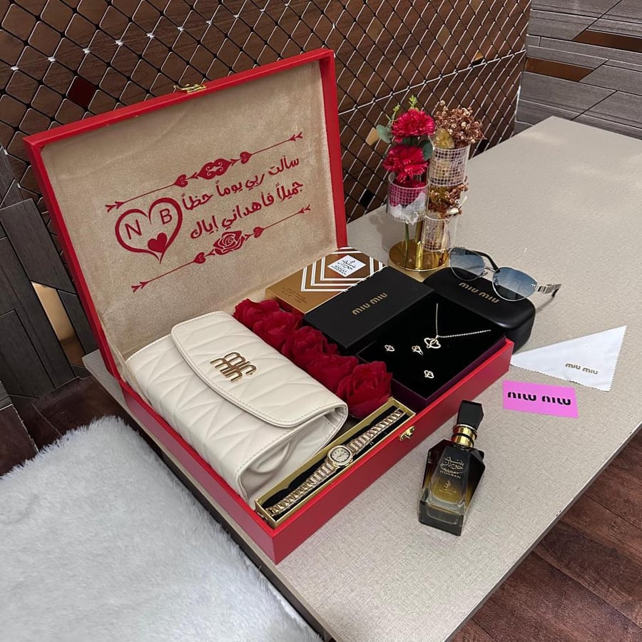 هدايا نسائيه من متجر جوهره