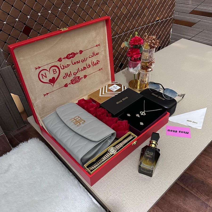 هدايا نسائيه من متجر جوهره