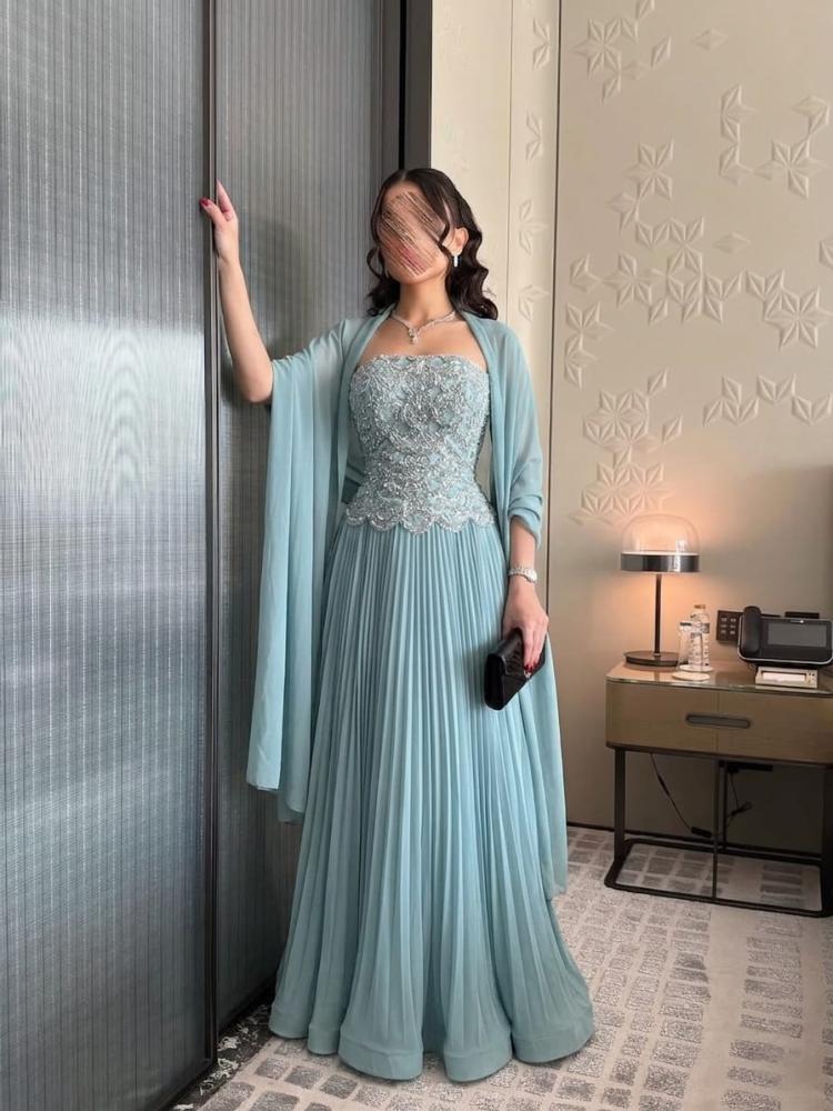 فستان سهره اللون   سماوي و لحمي تل خرز  كلوش جورجيت بليسيا  شال جورجيت  بطانه من متجر  جوهره LA