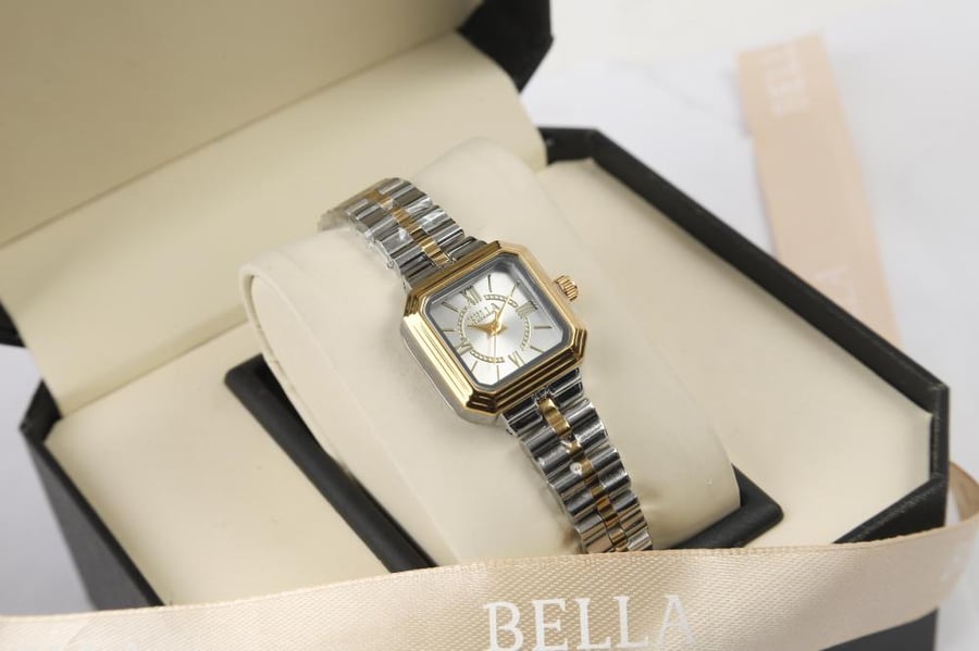 ساعة نسائية ماركةBELLA الفاخره من متجر جوهره