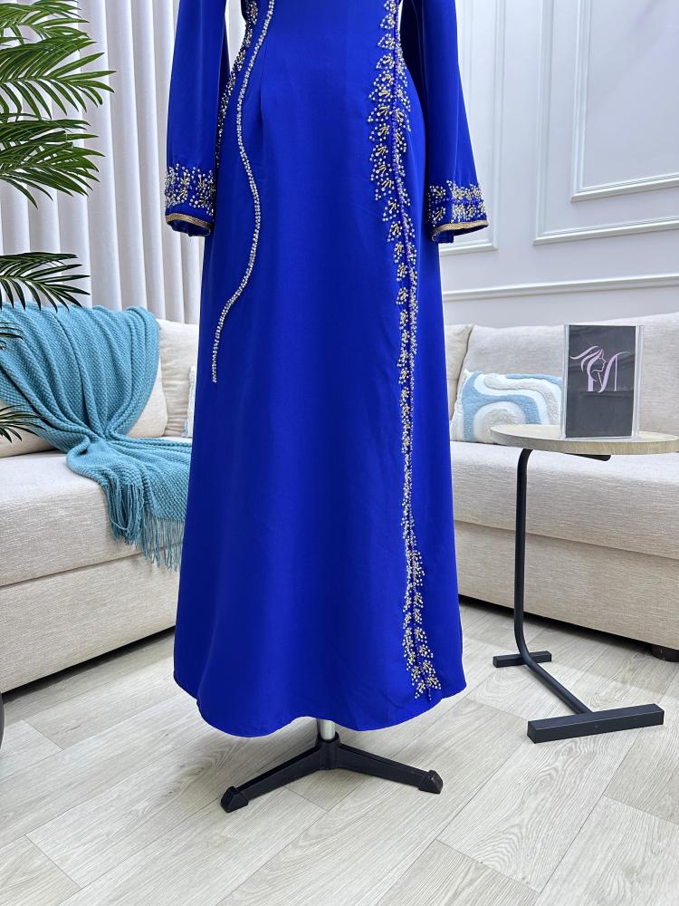 جلابيه  اللون نيلي  باربي  تطريز يدوي من  متجر جوهره MA