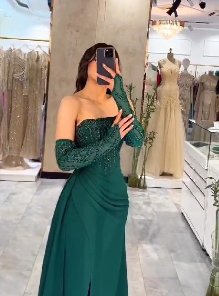 فستان سهره كريب اخضر تطريز راقي