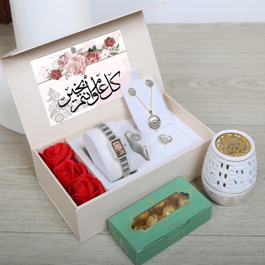 بوكس نسائي من متجر جوهره