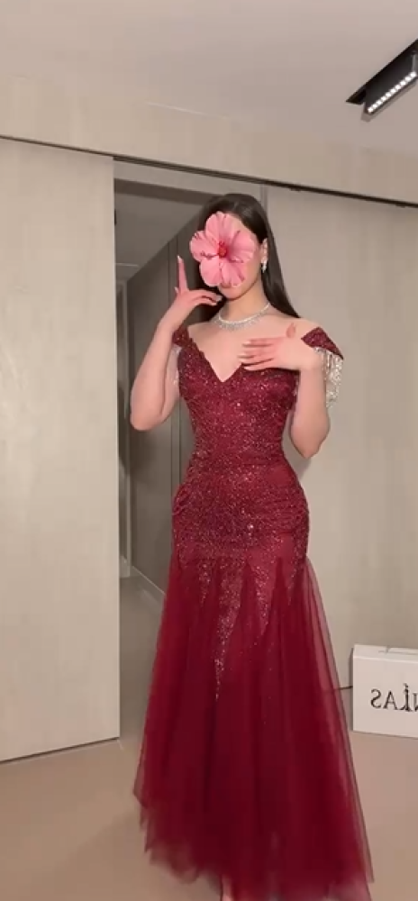 فستان سهره اللون  عودي كلفه تل خرز و تل كوري الاصلي وهدب خرز   من متجر جوهره LF
