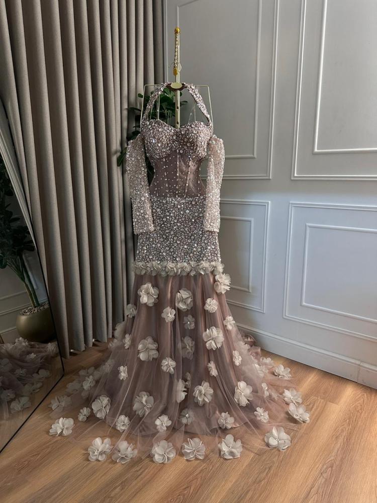Evening dress in flesh color with beaded embroidery, crystal flower embroidery, cut lace, beaded tulle, tulle, from Jowhara MN D LA store