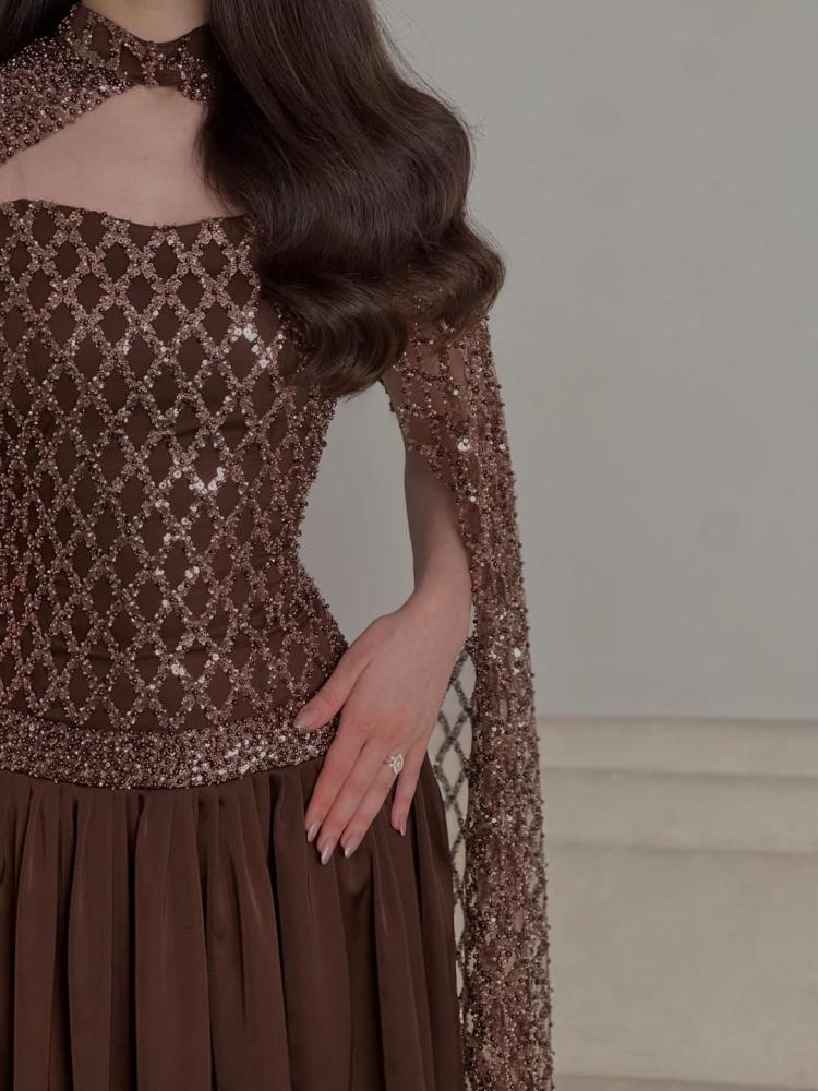 فستان سهره اللون موك كا تفته حرير لمعه  قماش سهره  سحاب    من متجر  جوهره  AT
