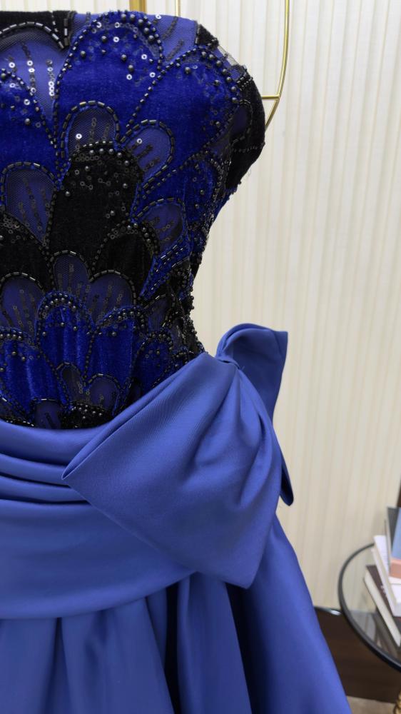 فستان سهره اللون نيلي ميكادو مع شك سهره   من متجر جوهره  BS