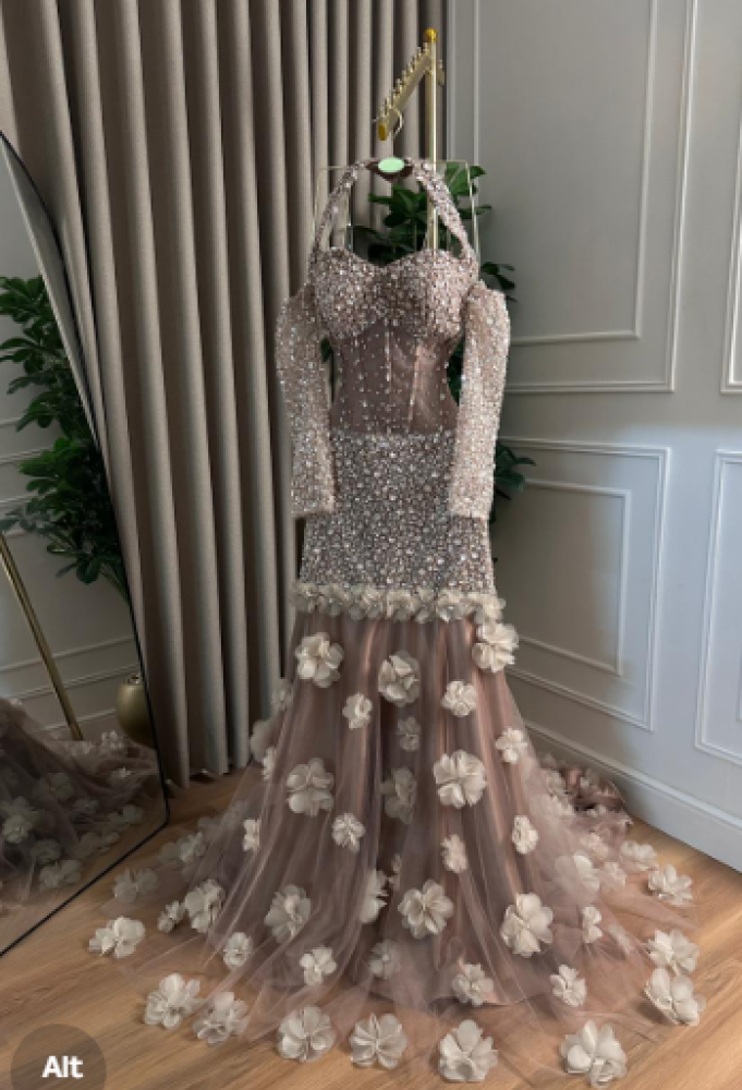Evening dress in flesh color with beaded embroidery, crystal flower embroidery, cut lace, beaded tulle, tulle, from Jowhara MN D LA store