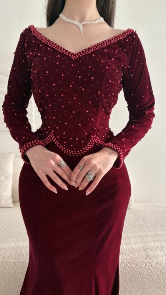 Black evening dress with a high neckline and long sleeves from Joha Store JO