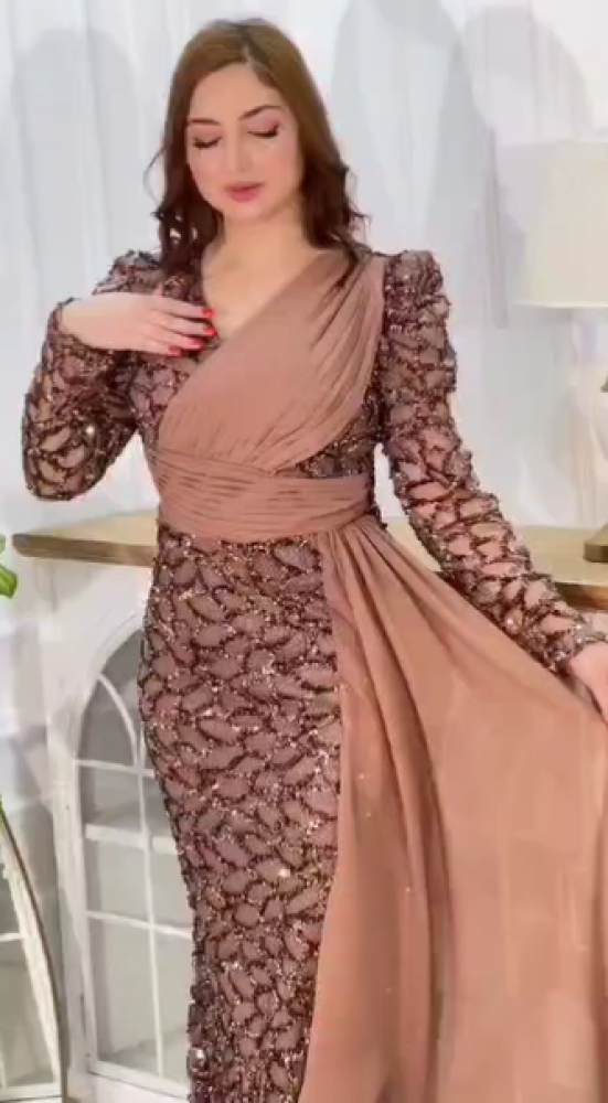 فستان سهره  اللون بني عودي شيفون مع شك سهره مبطن تفته  من متجر جوهره BS