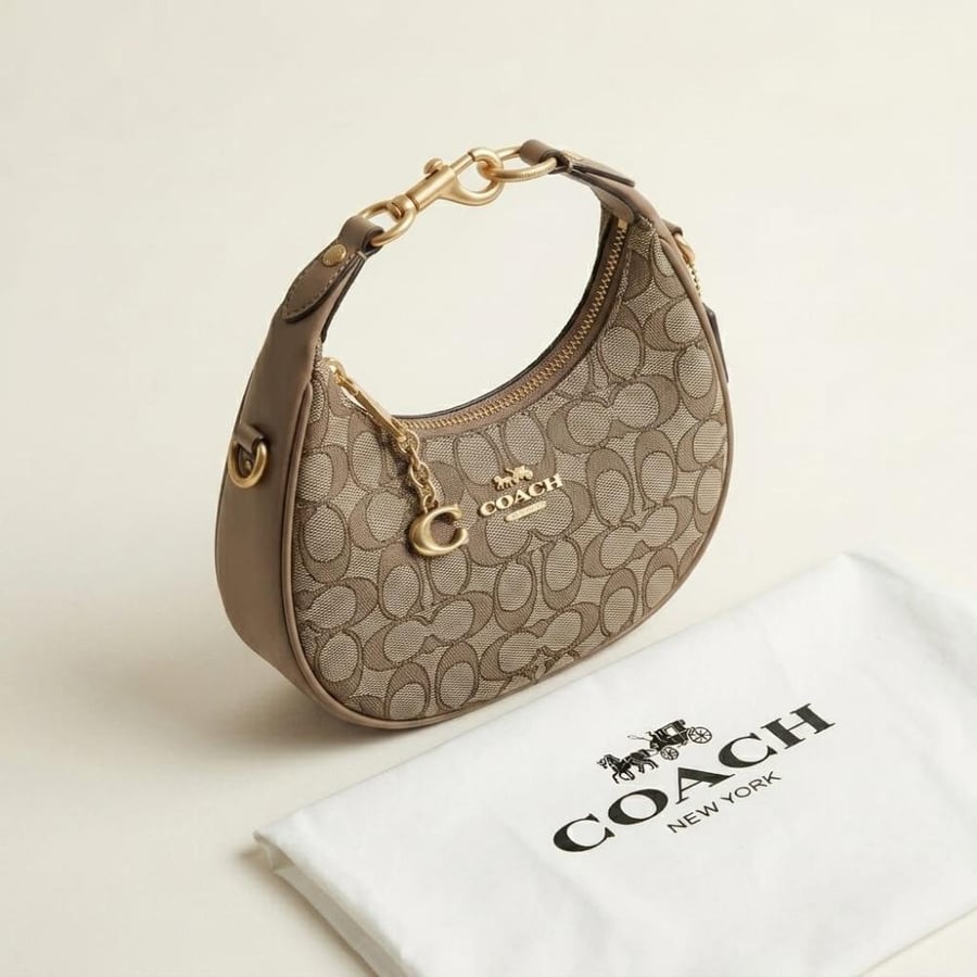 شنـطه كوتش  من متجر جوهره