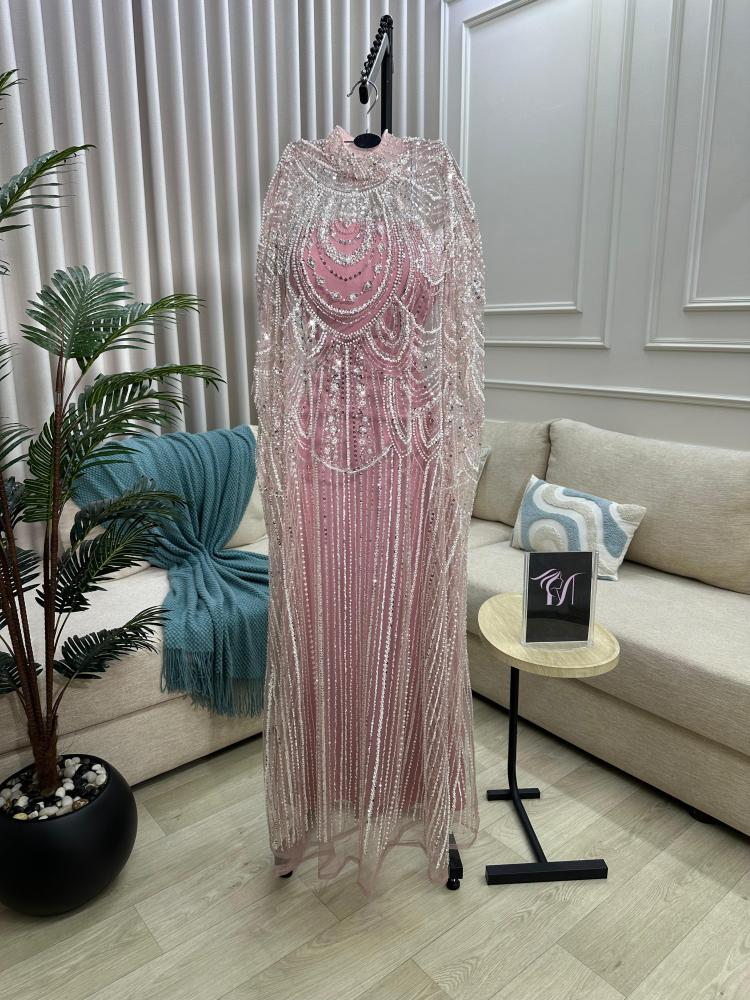 Evening dress in beige and black color, embroidered mesh with beads, and lining made of Barbie fabric, stretch lining from Jewel Store MN MA BS
