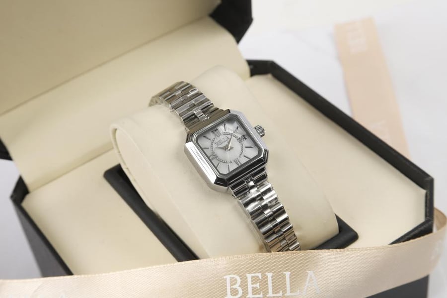 ساعة نسائية ماركةBELLA الفاخره من متجر جوهره