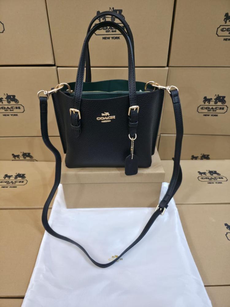 Kutch bag from Joohara store