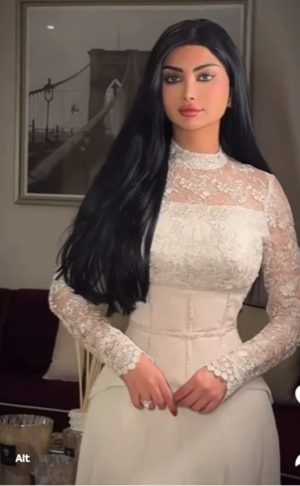 فستان سهره  للجميله الملكه كابلي  اللون  سكري شيفون و دانتيل من متجر  جوهره MN LF QN  LA FD