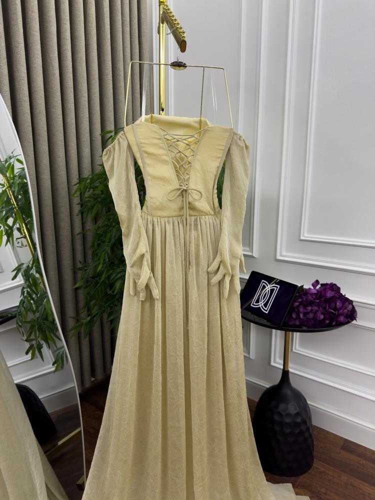 فستان سهره بيج شيفون كوري تطريز يدوي الأصلي من متجر جوهره