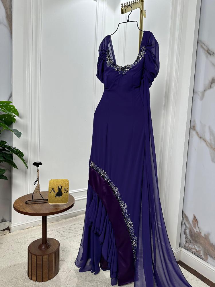 Evening dress, chiffon fabric