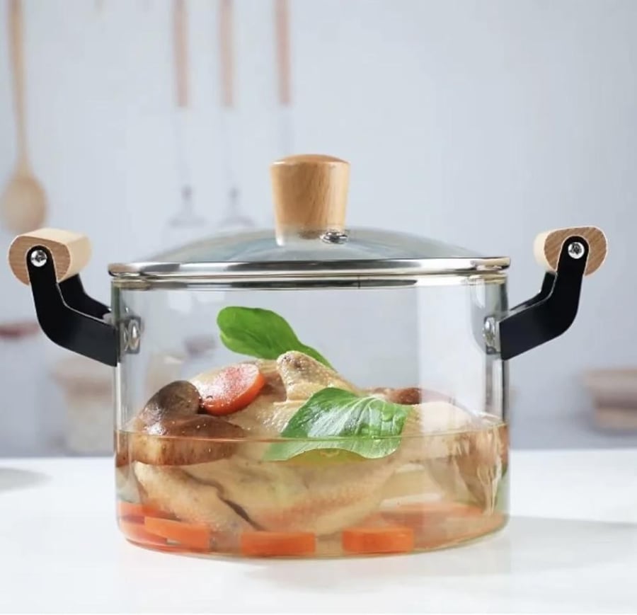 إناء زجاجي للطبخ