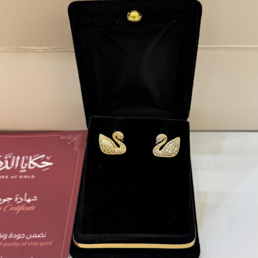 حلق ذهب تصميم سوارفسك