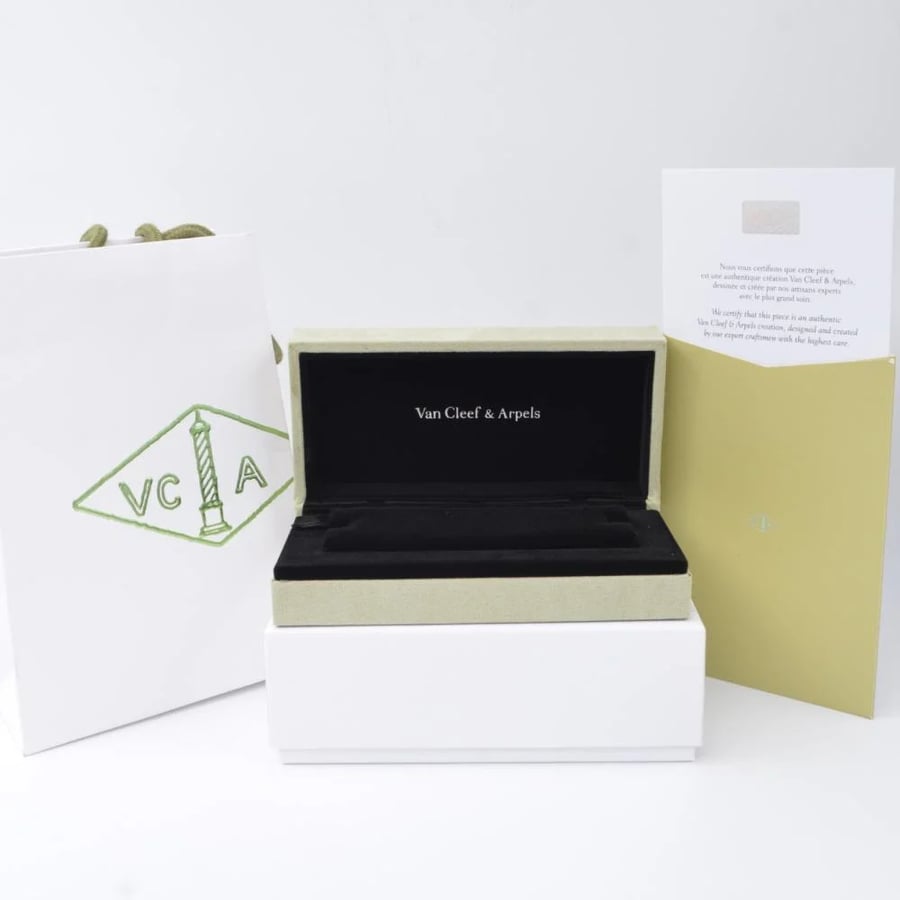 Van Clee gold design bracelet
