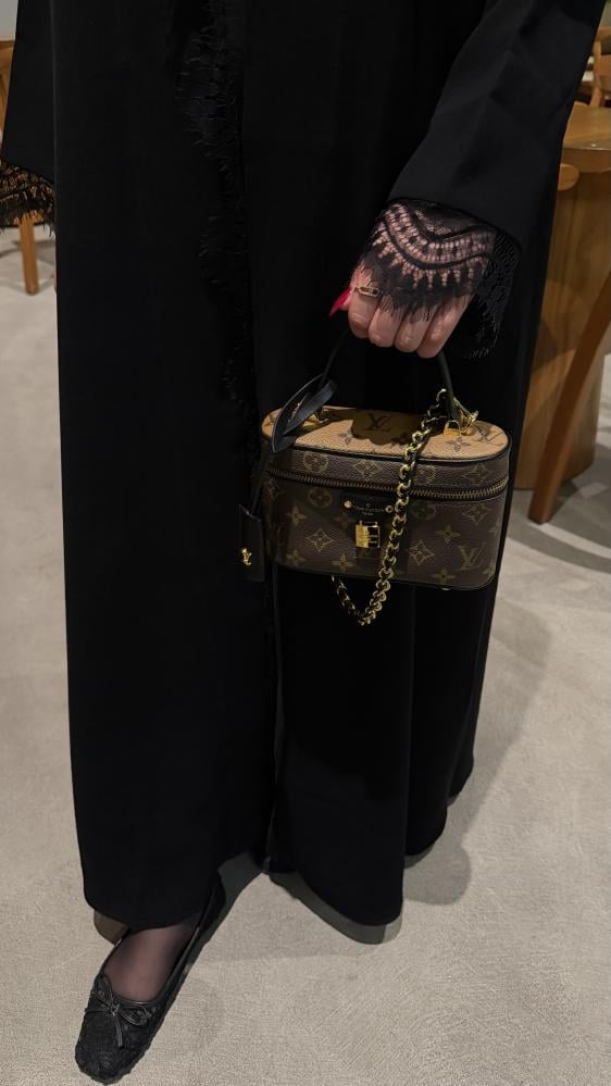 شنطة LV طبق الأصل