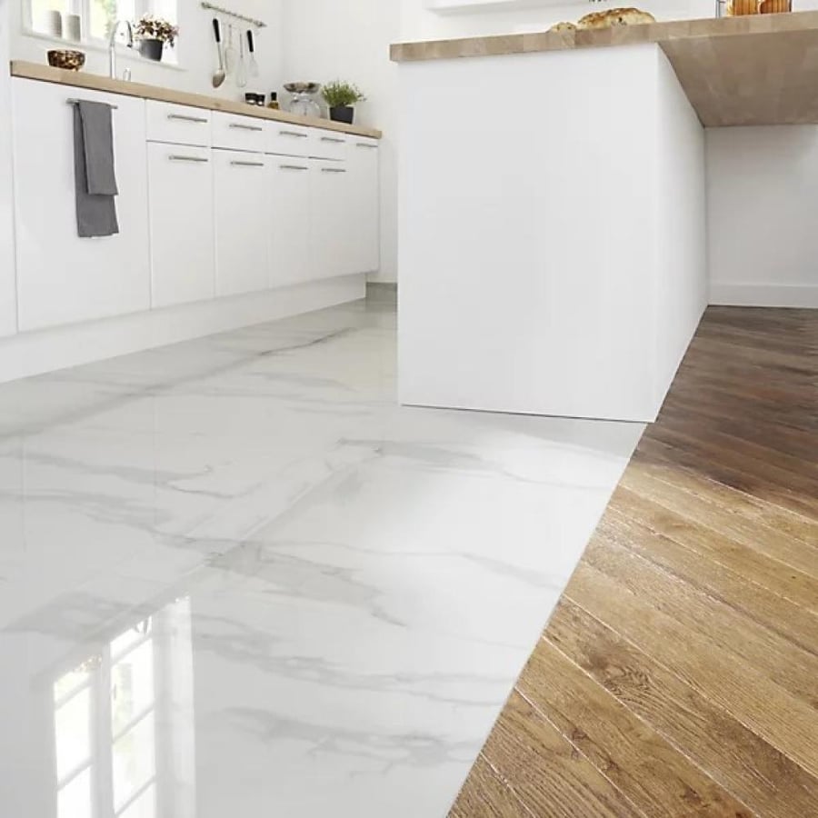 CRISTAL WHITE