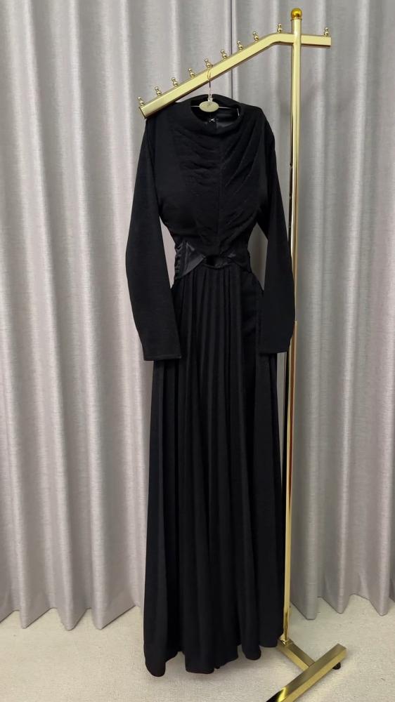 فستان سهرة انيق وراقي
