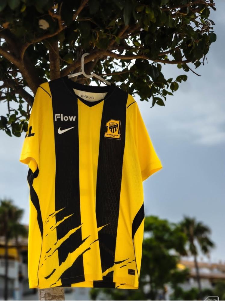 تيشيرت الاتحاد الاساسي 2027