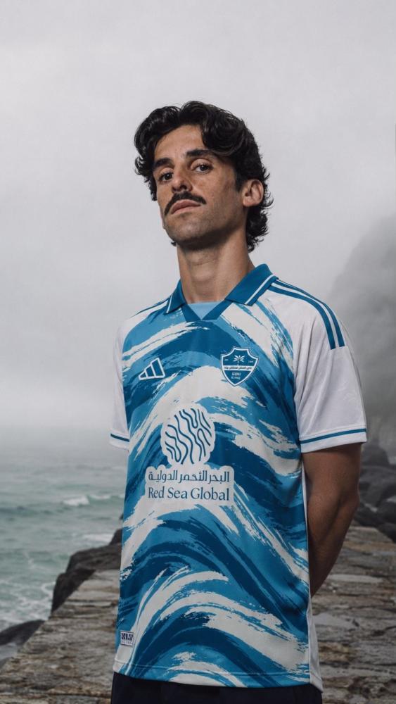 تيشيرت الاهلي تصميم خاص