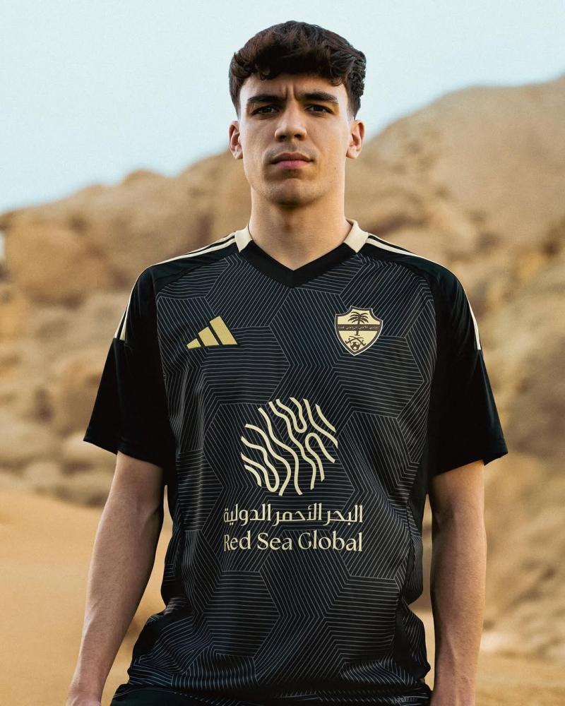 يشيرت الأهلي التراثي 2026