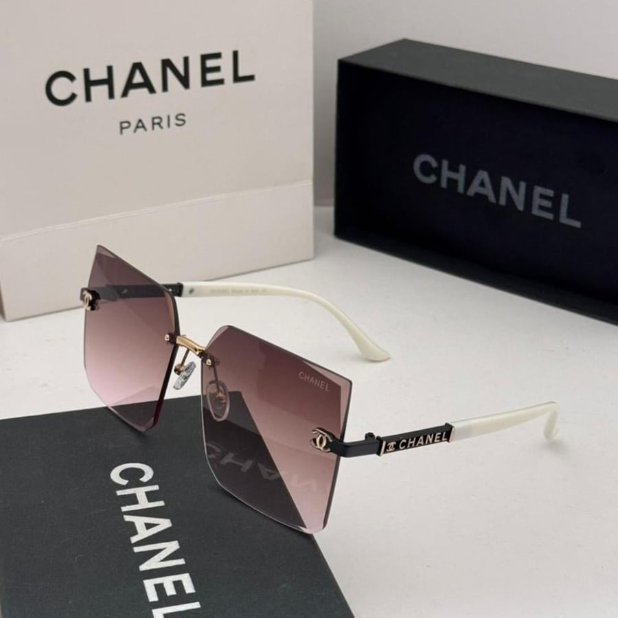 نظارات شمسية Chanel