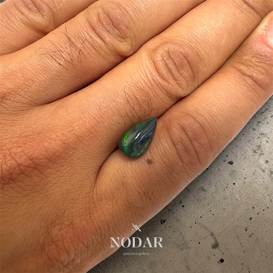 African opal, 2.428 carats