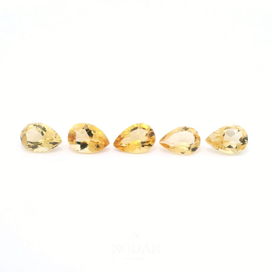 A group of citrine, 8.267 carats