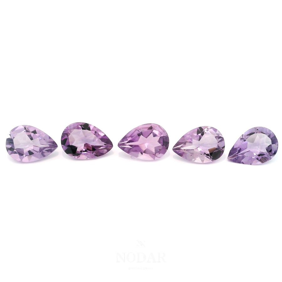 A group of amethyst, 8.31 carats