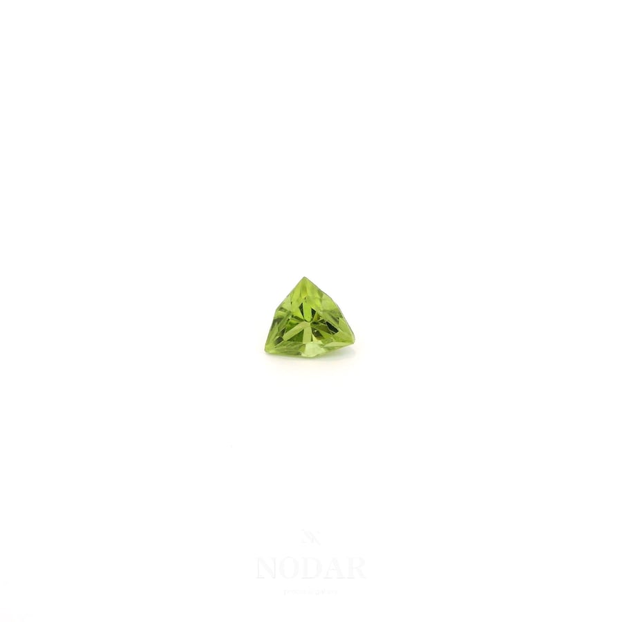 Emerald (Peridot) Pakistani, 1.475 carats