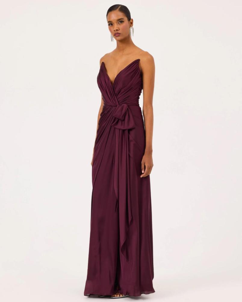 SWALLOW NECK DRAPED EVENİNG DRESSابتلاع العنق رايات مساء اللباس