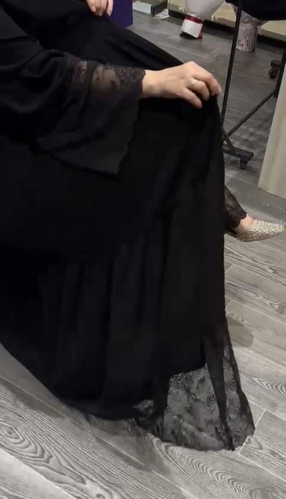 عباة اشجان الدانتيل الفرنسي