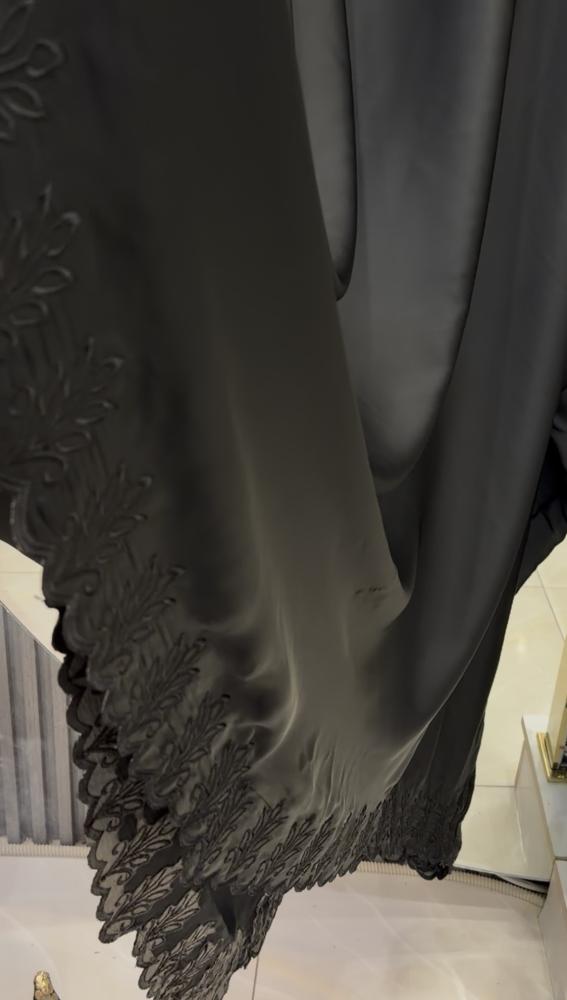 عباة( نجد العذيه )تطريز كامل