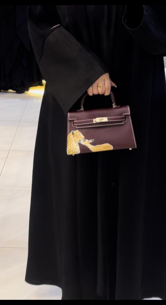 عباة كلوش كريب   لمار