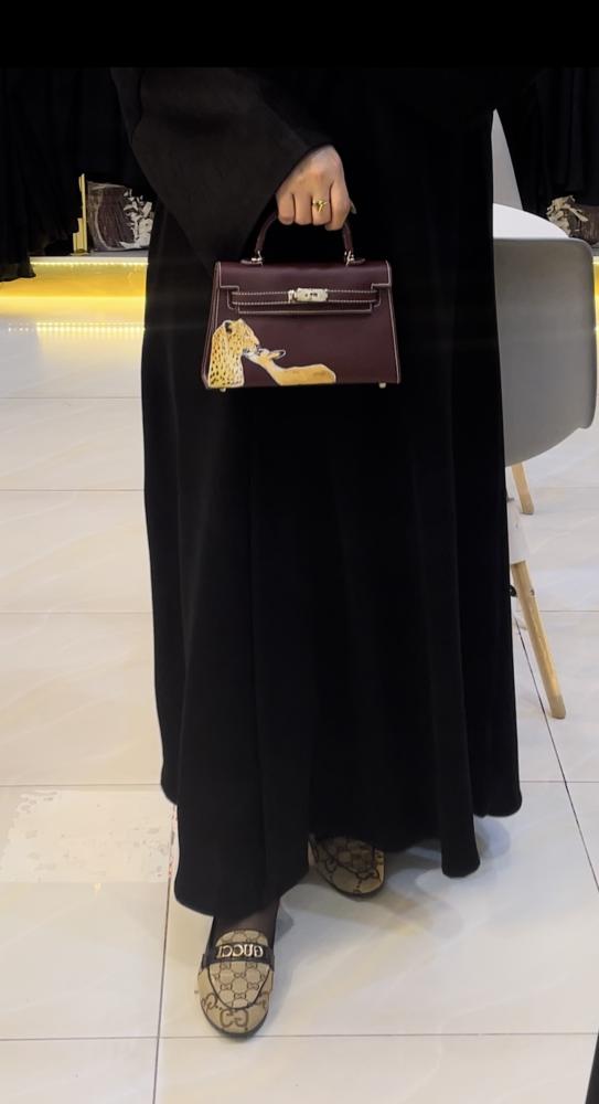عباة كلوش كريب   لمار