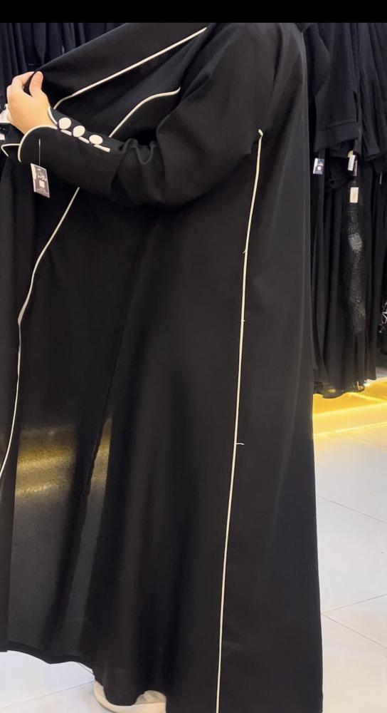 عباة دانة كلوش كريب الاناقه