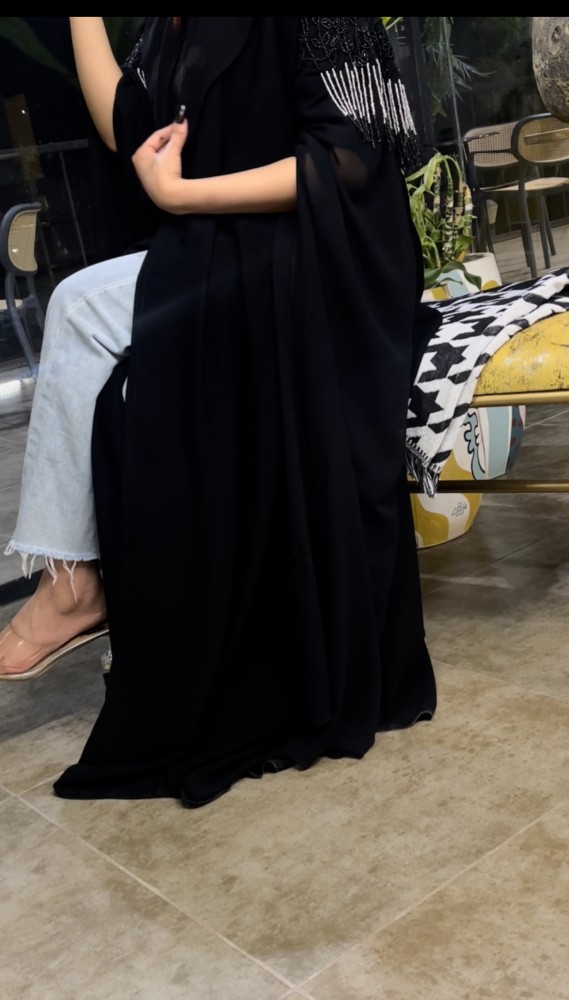 عباة الفاتنه كلوش ملكي
