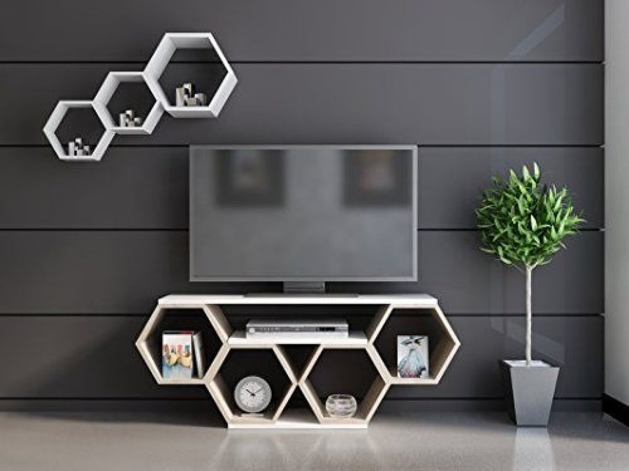 طاولة تلفاز بتصميم هندسي مميز + 3 ارفف جدارية بتصميم مميز