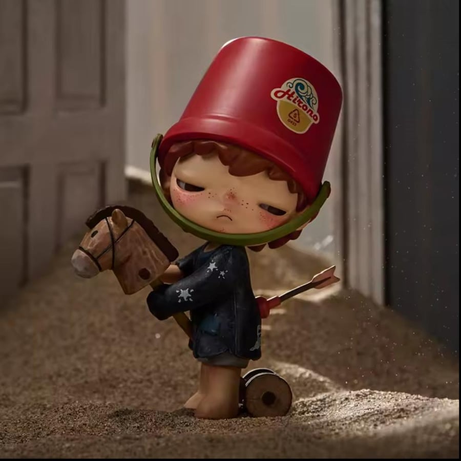 Hirono Echo pop mart