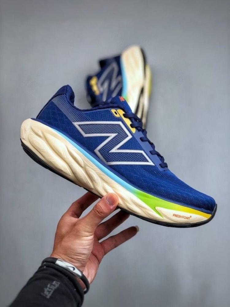 نيو بالانس New Balance 1080