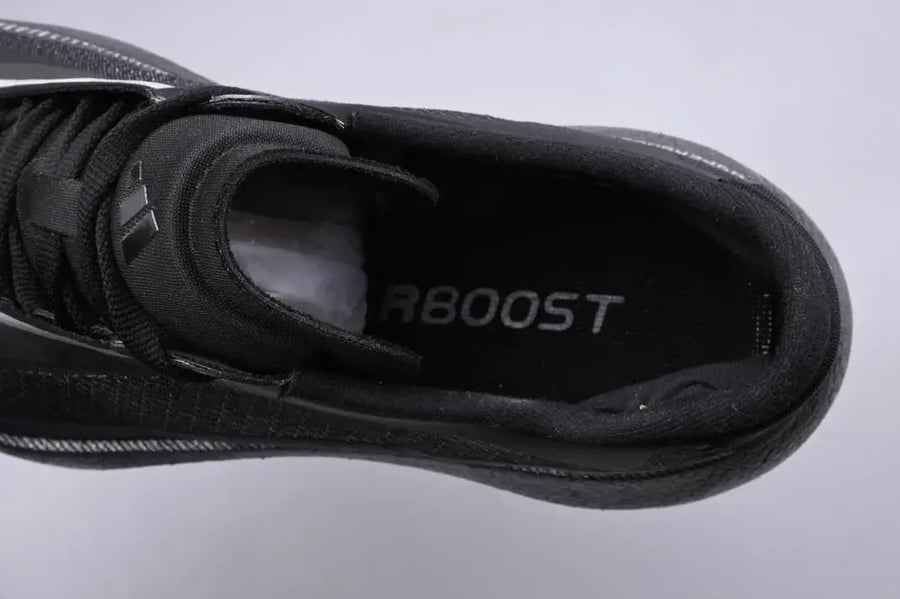 حذاء Adidas Hyperboost Pro للرجال والنساء