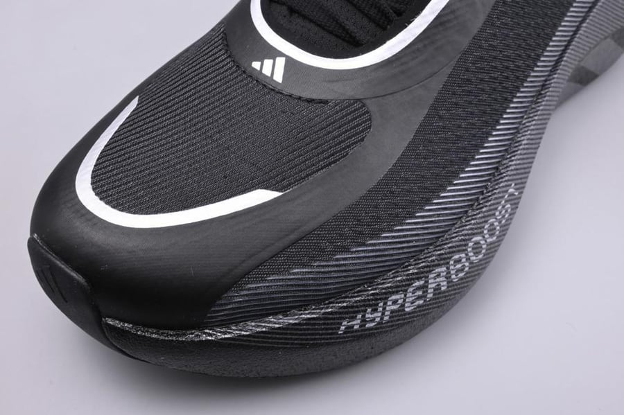 حذاء Adidas Hyperboost Pro للرجال والنساء