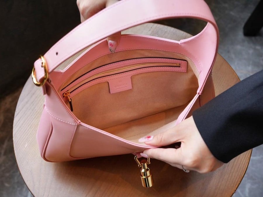 قوتشي جاكي مقاس 27.5cm